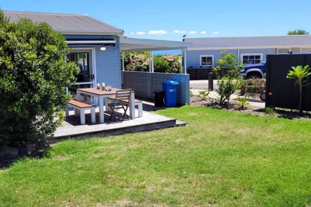 Pohara'S Seaside Chalet Exterior foto